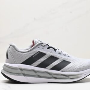 Adidas Adistar 3